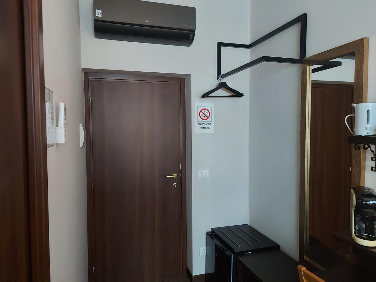 I Tre Marchi Rooms Camera Sabbia Termoli Exterior photo